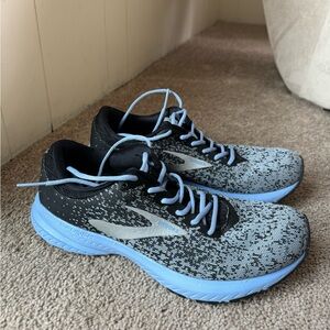 Brooks Launch 6 Black/Blue Running Shoes Women’s 9.5